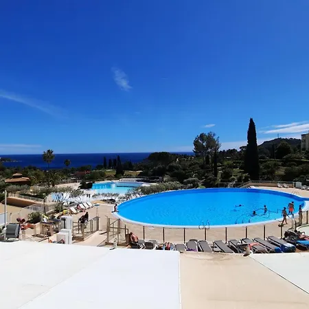 Апартаменты Huuummm C'est La ! Beau T2 Cap Esterel Village Avec Clim ! Сен-Рафаэль