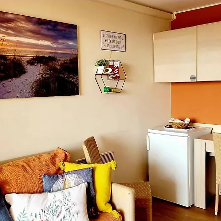 Huuummm C'est La ! Beau T2 Cap Esterel Village Avec Clim !